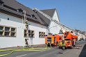 Feuer 3 Dachstuhlbrand Koeln Rath Heumar Gut Maarhausen Eilerstr P530